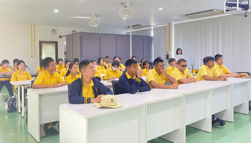 ภาพกิจกรรม โครงการค่ายวิทยาศาสตร์ “SciQuest: ผจญภัยวิทย์สุดล้ำ จากแล็ปสู่โลกกว้าง” ปีที่  3 